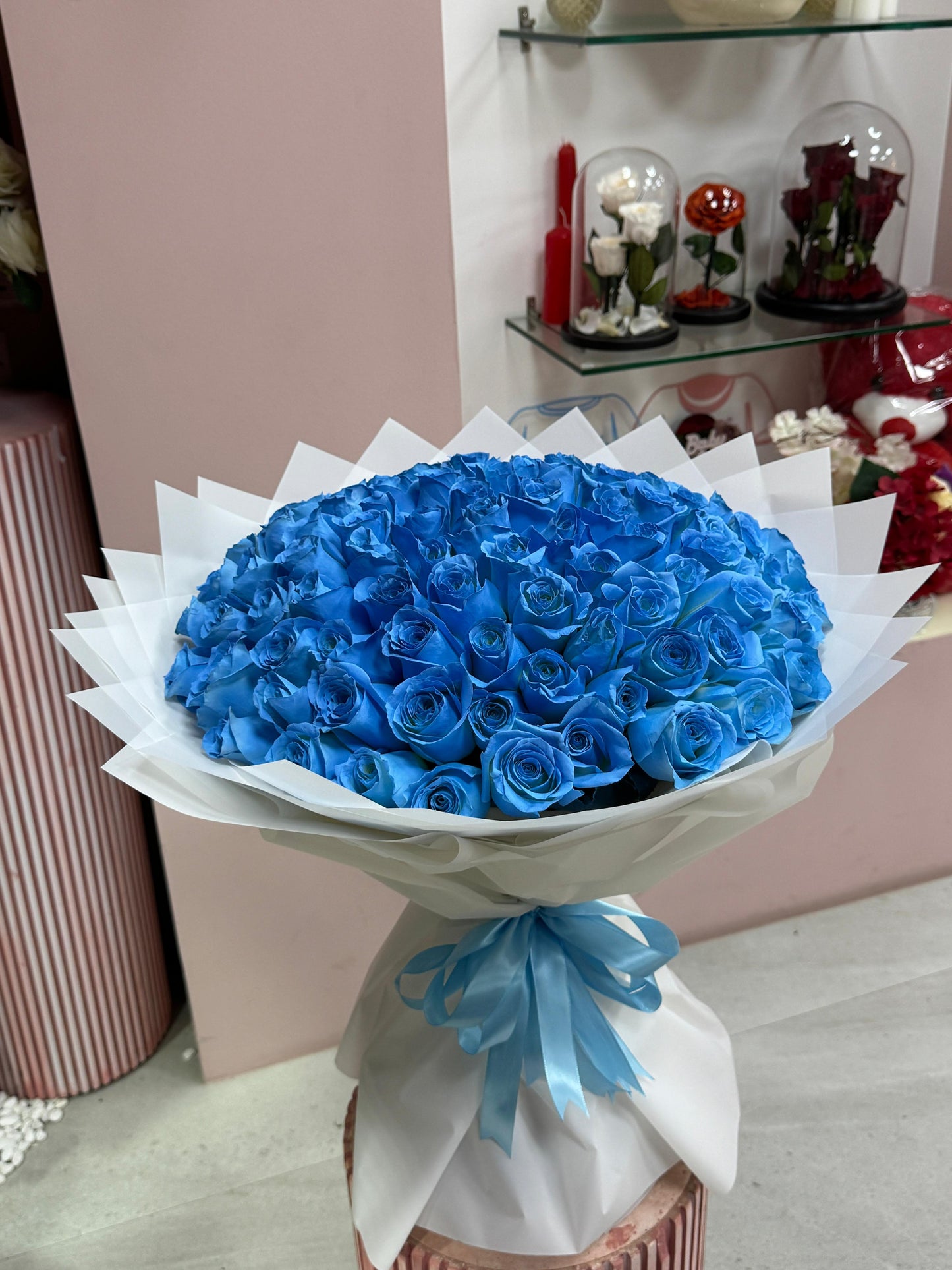 100 Blue Roses