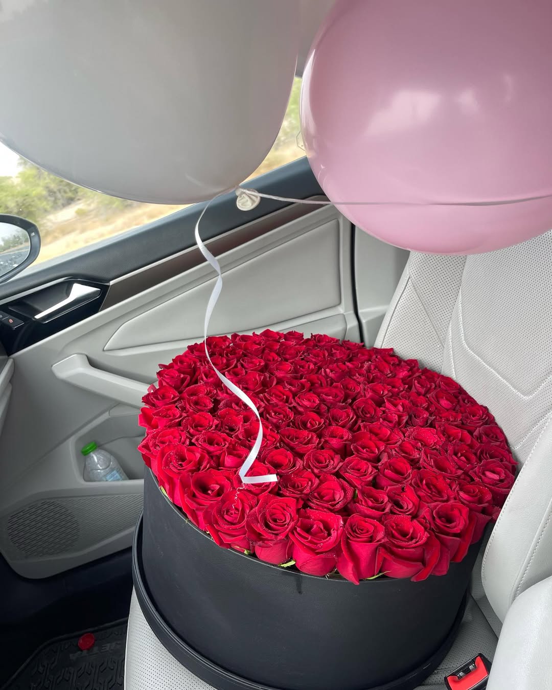 100 Roses Box
